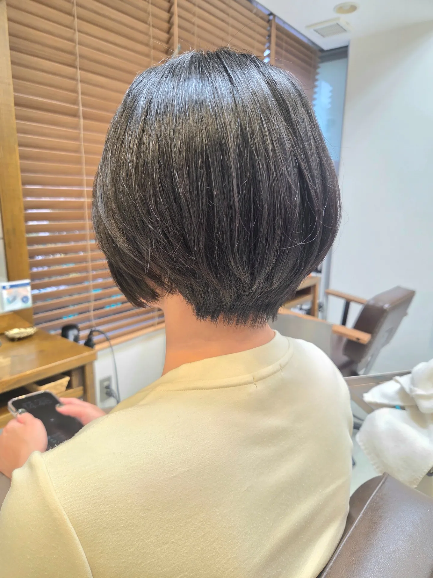 30代/大人ショート/黒髪ショート/くびれショート/荻窪
